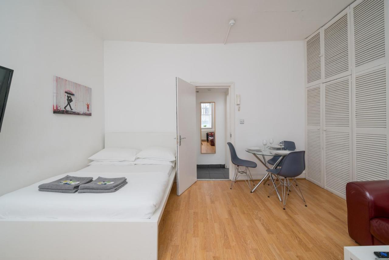 Soho Apartment Sleeps 4, Covent Garden & Leicester Square London Eksteriør billede