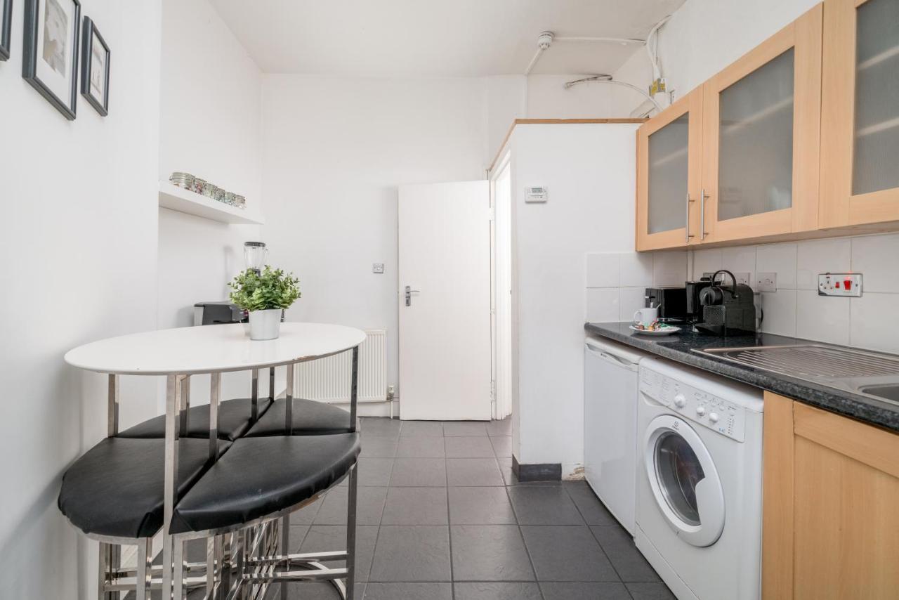 Soho Apartment Sleeps 4, Covent Garden & Leicester Square London Eksteriør billede